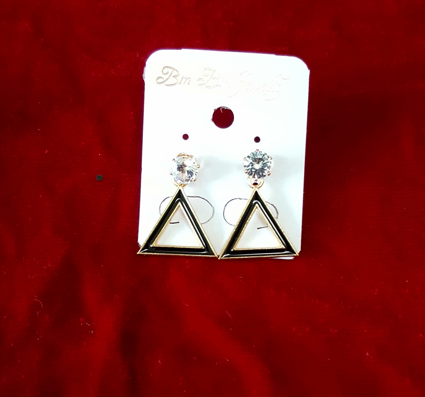 Regular shape earings with many shapes